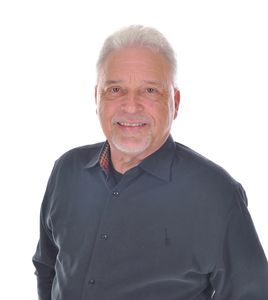 Portrait of Pastor Jan Cary